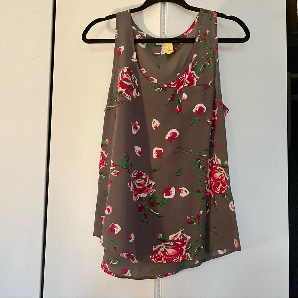 ALL OFFERS ACCEPTED! Joie Grey Red White Green Floral Silk Sleeveless Tank Top